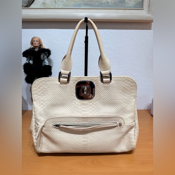 Longchamp Phyton Cream Textured Leather Satchel with Metal Accents - Picture 1 of 14